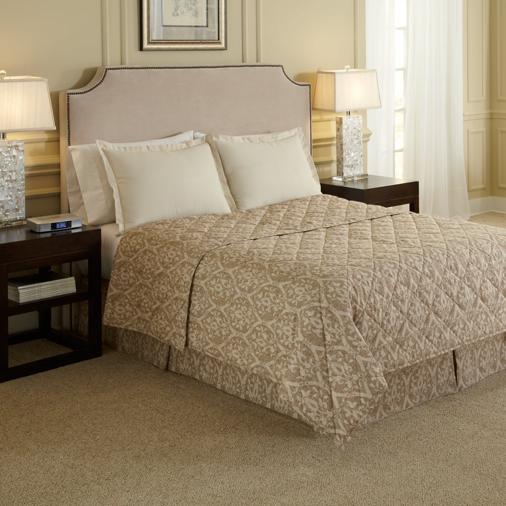 Bedspreads - Westpoint Hospitality