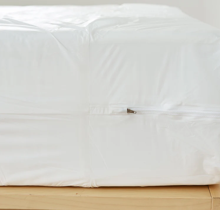 3 Gauge Vinyl Zippered Mattress Protector - Waterproof, Pest &amp; Liquid Guard 9&quot;Deep