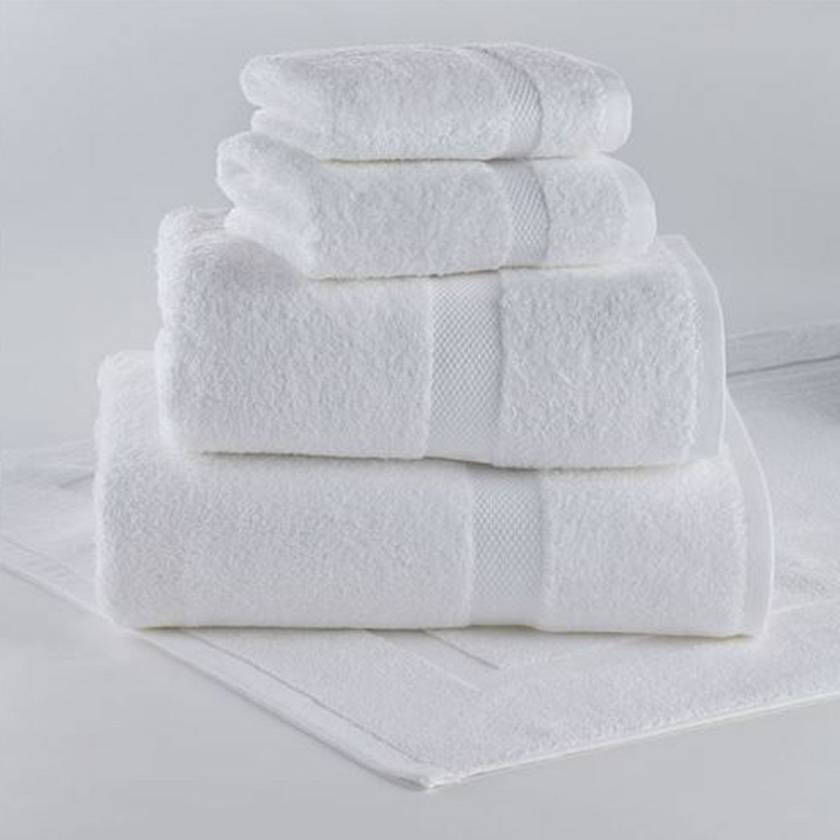 Bath Towel 100% Cotton - 1Concier