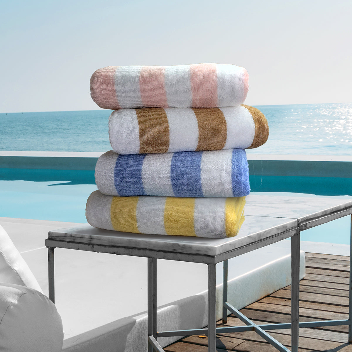 35 X 66 White Beach Lounge Pool Towels 19 Lbs